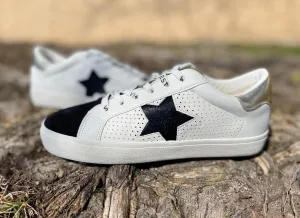 Gadol Black Sneaker