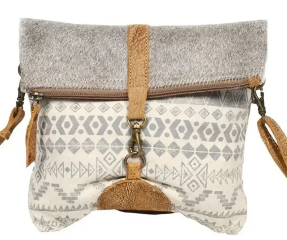 IMBRICATE SMALL AND CROSSBODY BAG BY MYRA BAG