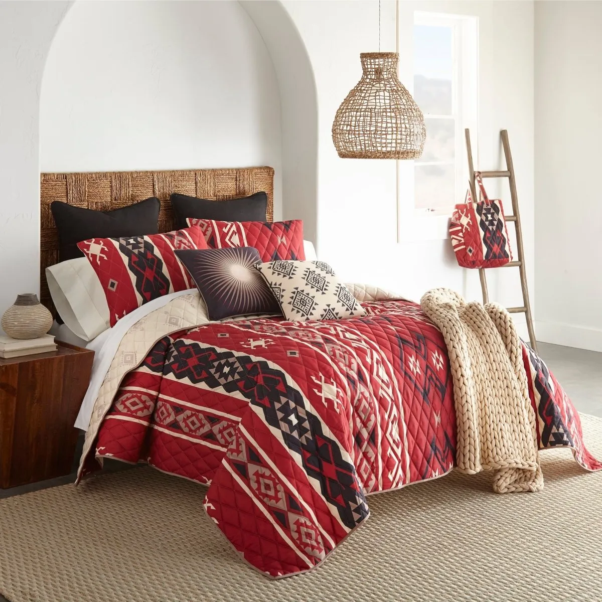 Mesa Quilted Bedding Set - Queen