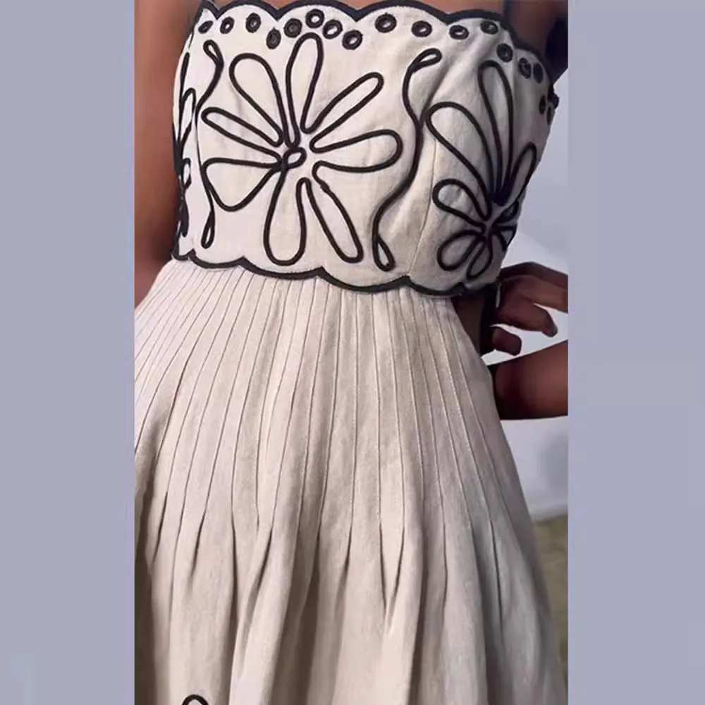Women's Vintage Embroidered Linen Sling Fashion Hollowed-out Sleeveless Pocket Dress